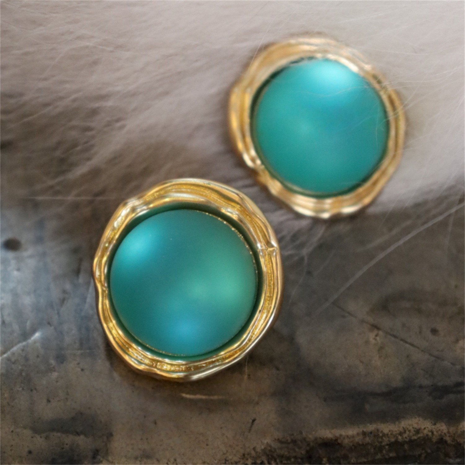 Earring Brass with High-Grade Resin with Sandblasted Finish - 图片 2